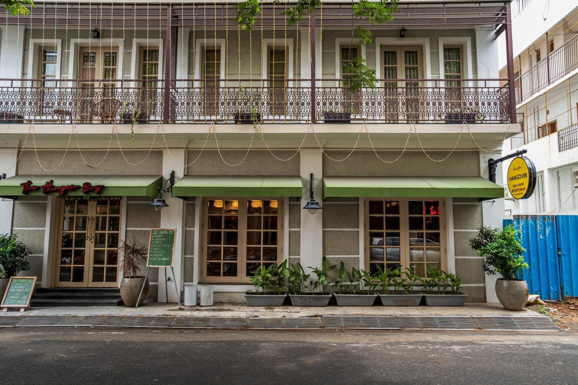 De Fleur Hotel ポンディシェリ エクステリア 写真